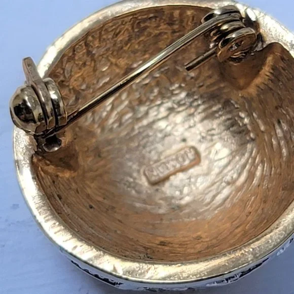 Vintage Dome Brooch by Roman Gold & Silver Rhinestones - Picture 10 of 11